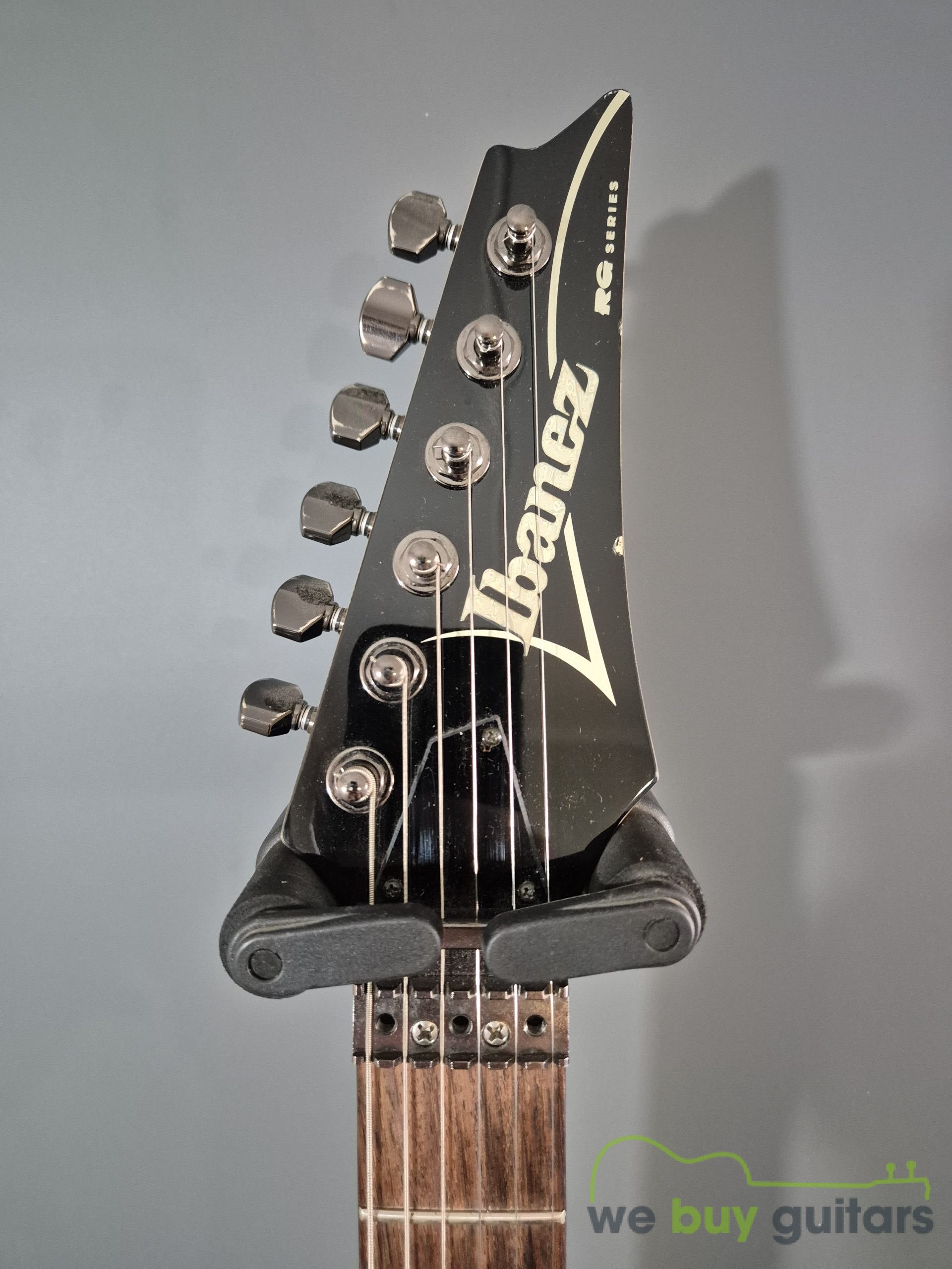 Ibanez RG Series (RG570QM) - Transparent Red Quilted Maple - Image 7