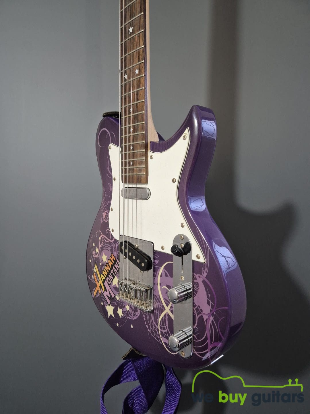 Disney by Washburn Hannah Montana Electric Guitar & Amp Bundle