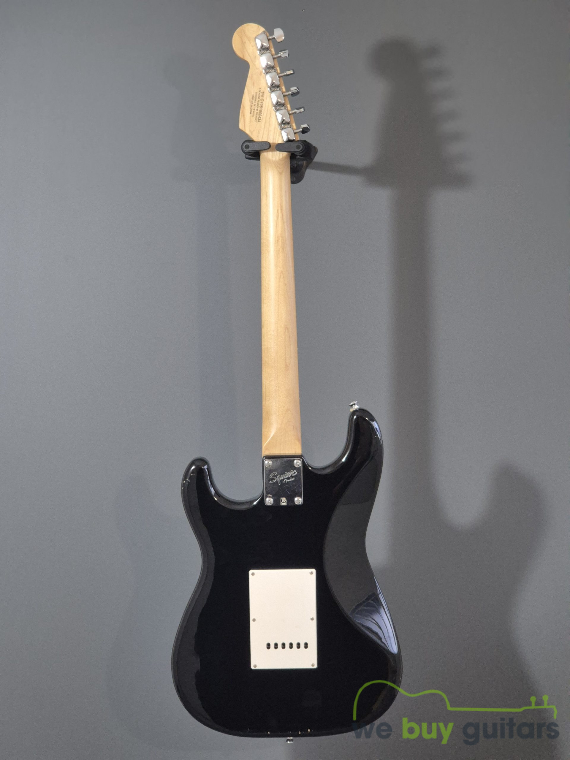 Squier Stratocaster Gloss Black - Image 6